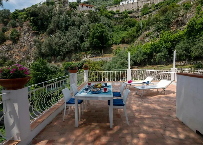 Sea View House With Lemon Grove In Atrani Ravello
